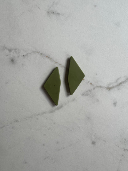 TRIANGU